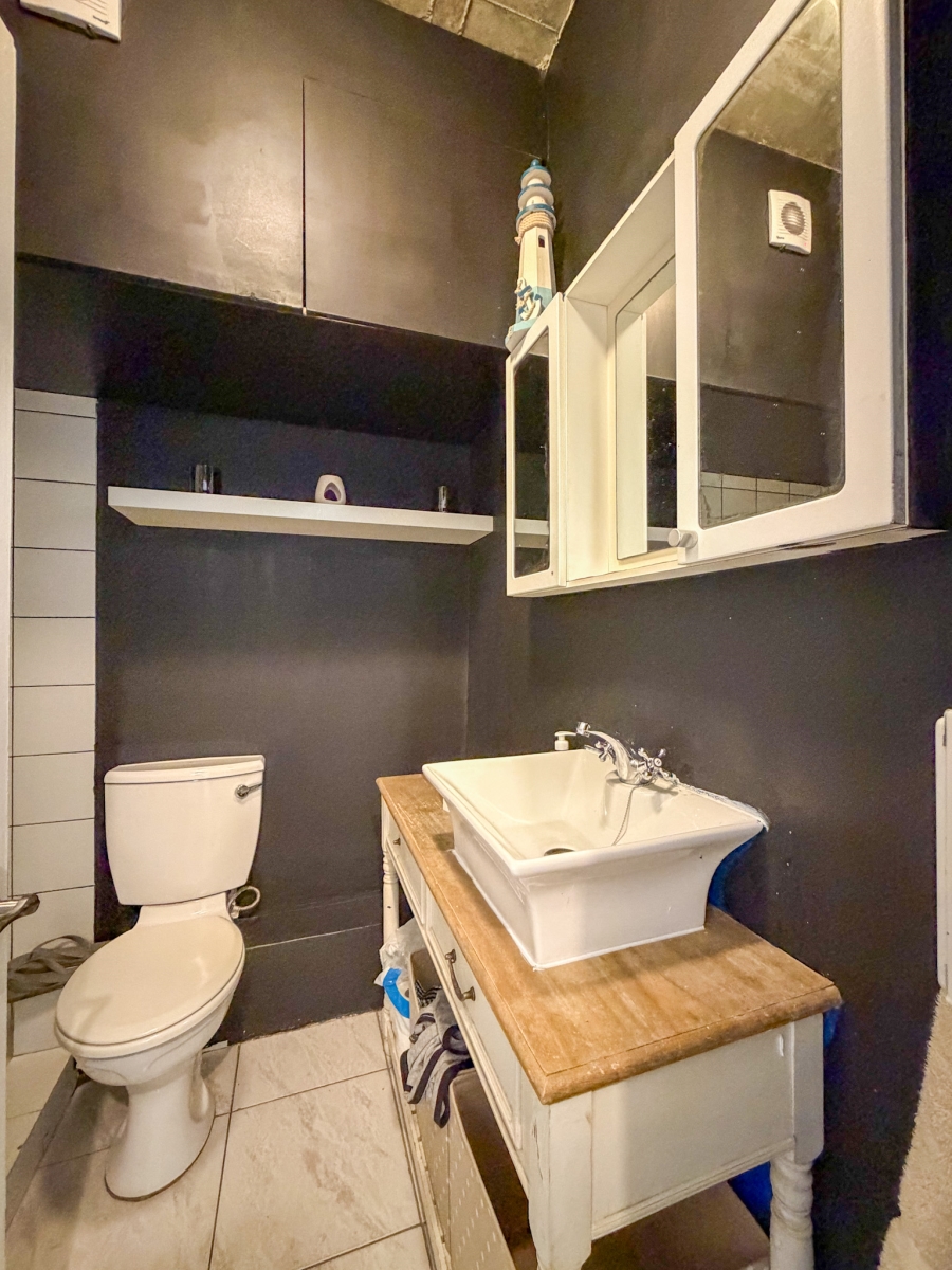 1 Bedroom Property for Sale in Oranjezicht Western Cape